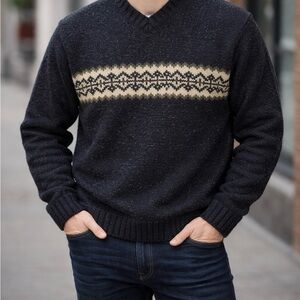 Abercrombie & Fitch Sweater Men's L 100 wool Nordic‎ Thick Crew neck Excellent✅